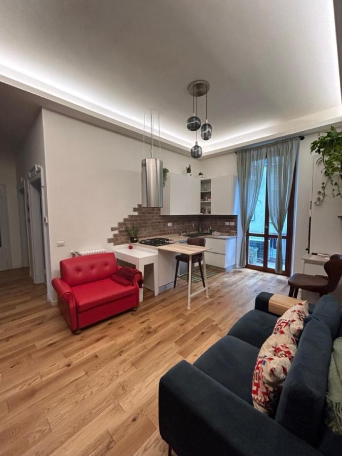Gam Gam Isola Room Rent ميلان المظهر الخارجي الصورة